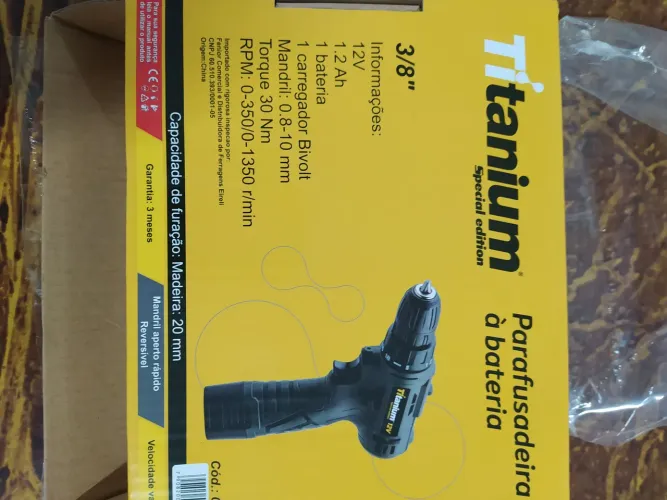 Parafusadeira Titanium a bateria 12V