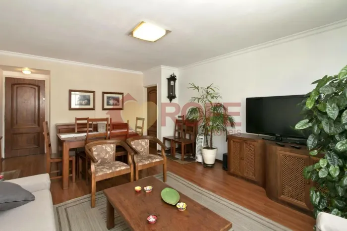 (VENDA) Condomínio Jacutinga Moema | 104m² | 3 Dorms (1 Suíte) | 1 Vaga | Planta Quadrada