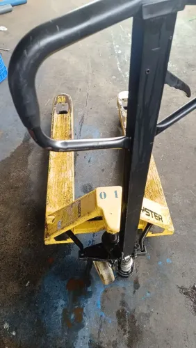 Assistência técnica em paleteira