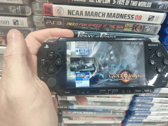 Playstation PSP portátil desbloqueado