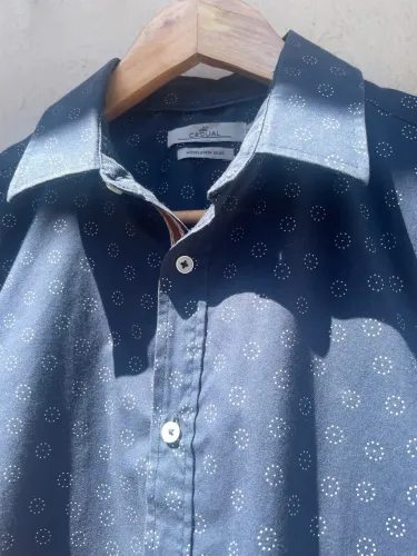 Camisa