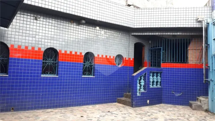 Galpão à venda em Jardim caguassu - SP