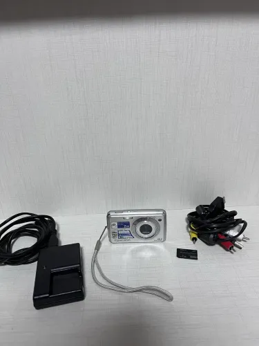 Sony Cyber-shot Digicam 12.1MP Carl Zeiss Vintage Completa