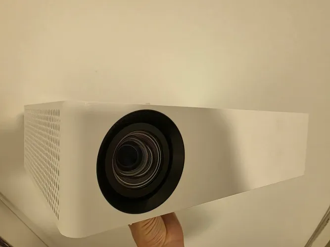Projetor LG Cinebeam HU70LA