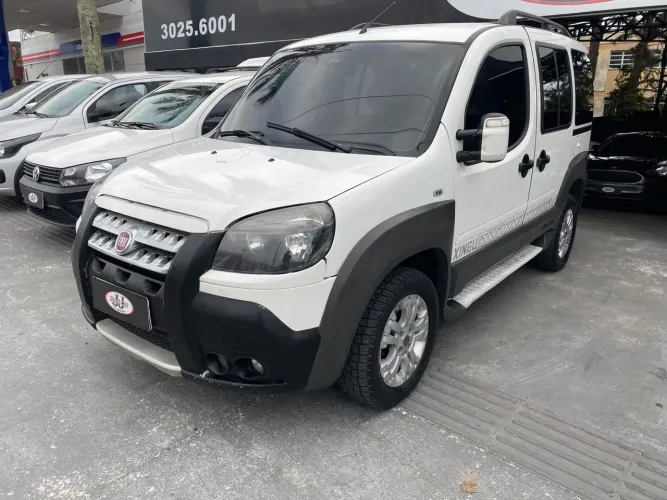 Fiat Doblo Adv. Xingu 1.8 Flex 16V 5P 2013