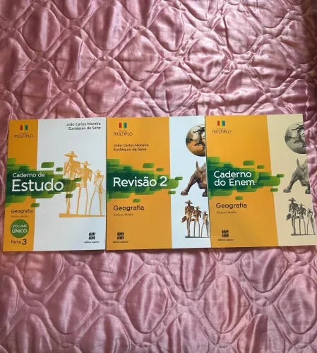 Livros de geografia ensino médio e enem- Editora scipione