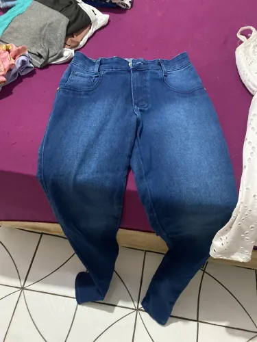 Vendo calça jeans 