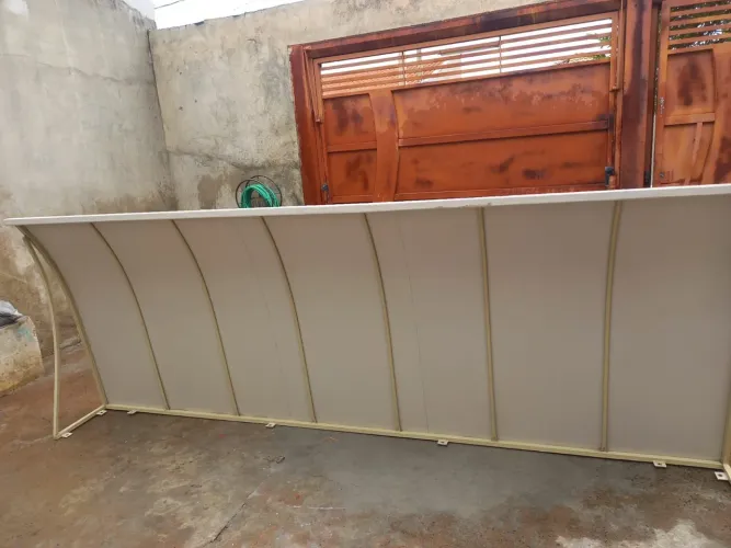 Toldo em lona 3m.5 X 1m.35 cm