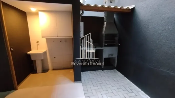 Casa em Condomínio à Venda na Vila Ipojuca, São Paulo-SP: 2 Quartos, 1 Sala, 2 Banheiros,