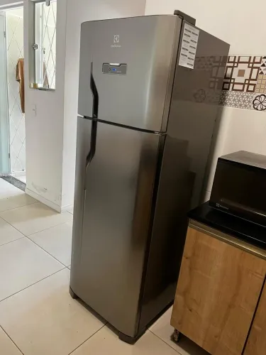 Refrigerador Electrolux Frost Free Inox Duplex Prata 371L