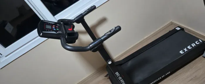 Esteira Ergométrica Exercit Modelo Speed Flex Sf-160 Cor Preto 220w