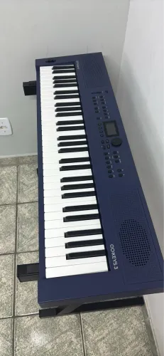 Teclado Roland
