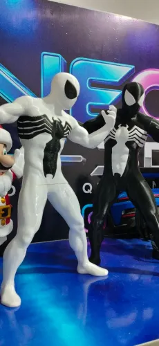 Figure Actions Homem Aranha Simbionte