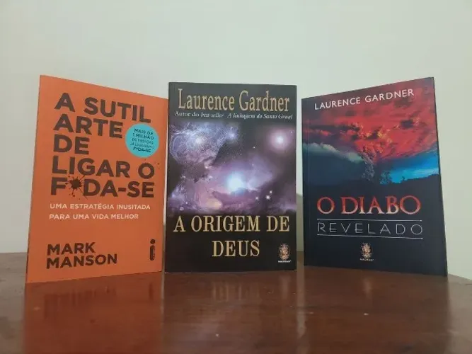 kit com 3 livros de desenvolvimento pessoal