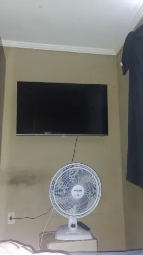 Televisão e ventilador