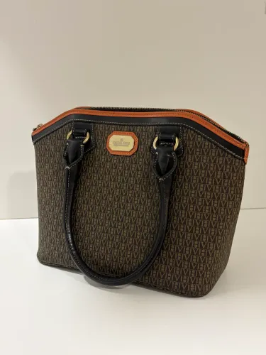 Bolsa feminina Victor Hugo de couro