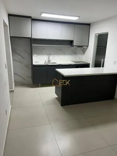 Casa em condomínio com 2 dormitórios à venda, 93 m² por R$ 420.000 - Jardim Aeroporto - Gu