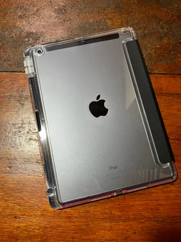 Capas para iPad 7/8/9