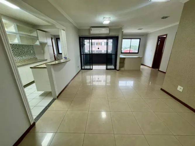 Alugo partamento no Residencial Solar dos Franceses