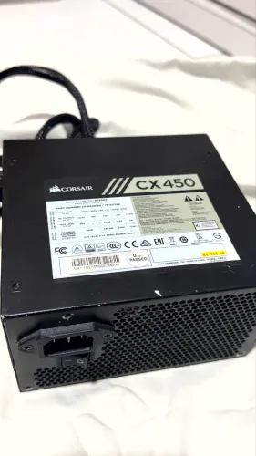 Fonte De Alimentação Para Pc Corsair Cx Series Cx450 450w (Usado) 