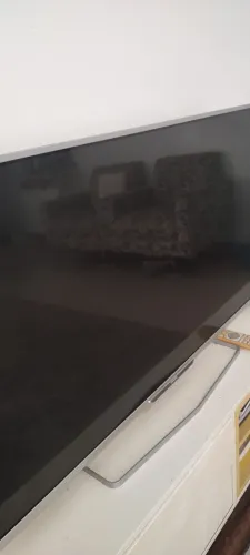 Smart tv Philips com defeito, precisa de técnico