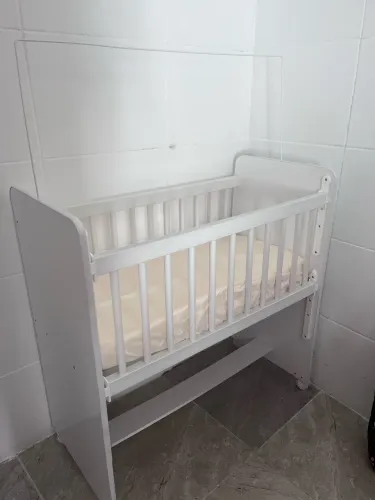 Mini berço montado, leia a descrição!!!