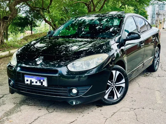 Renault Fluence Sedan GT Sport 2013