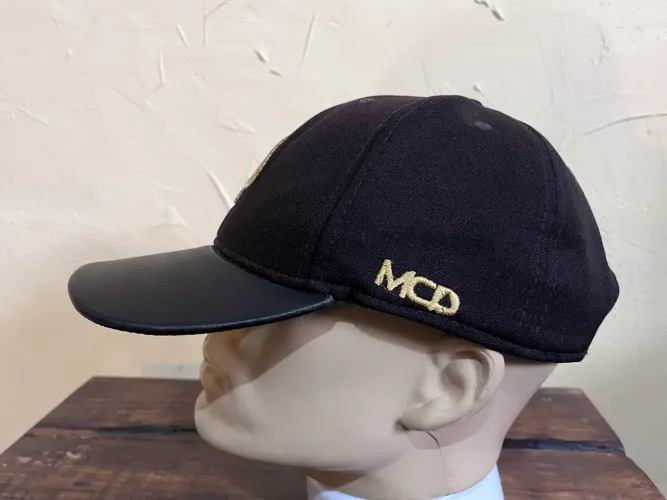 Boné Mcd golden core preto