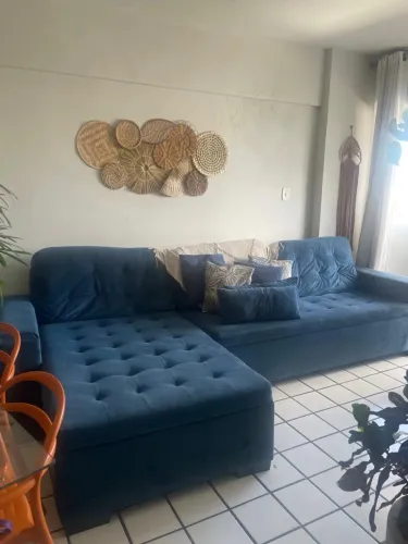 VENDO SOFÁ COM EXTENSÃO AZUL MARINHO