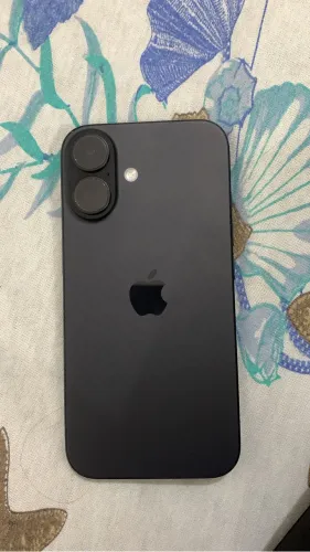 iPhone 16 preto 128