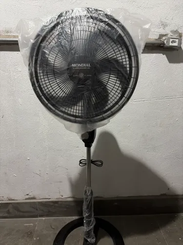 Ventilador de Coluna 110 volts Mondial (Novo)