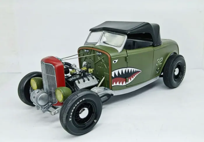 Miniatura Ford 1932 Roadster Rat Rod 1/18