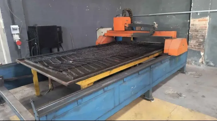 Mesa corte plasma CNC