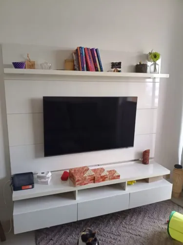 Painel de TV 60" GRANDE INOVADOR