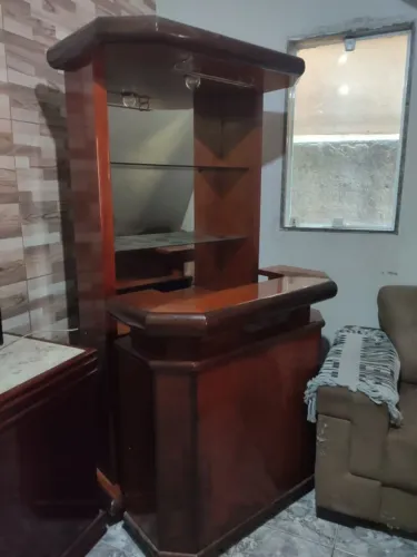 Bar de madeira + Aparador Buffet