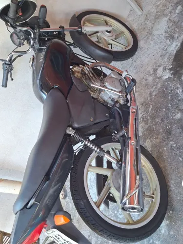 Moto fan 125 ano 2008