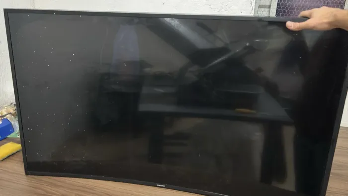 TV SANSUNG 49 CURVA TELA QUEBRADA RETIRAR PEÇAS 