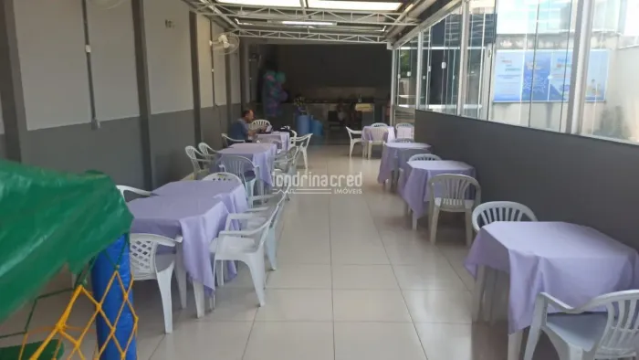 Casa à venda 1 Quarto, 4 Vagas, 360M², Ernani de Moura Lima, Londrina - PR