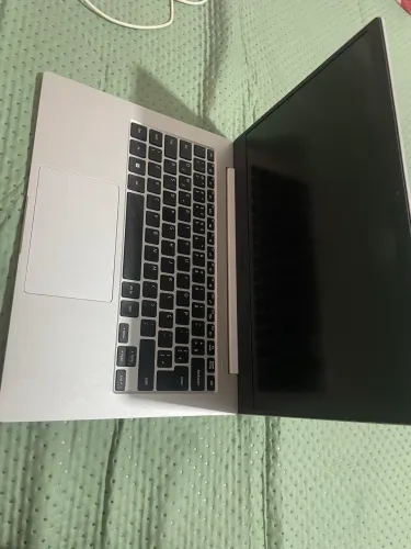 Notebook Samsung novo. usado apenas 3 meses