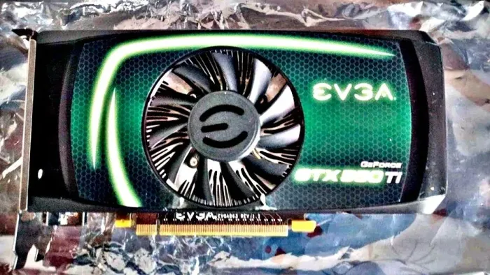 Placa De Video Geforce GTX550TI EVGA