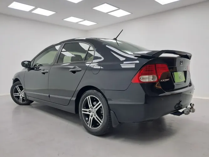 Honda Civic Sedan EXS 1.8/1.8 Flex 16V Aut. 4P 2007