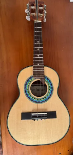 Cavaco lobos Luthier cedro com Pinho 
