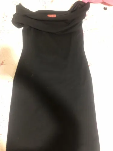 Vendo vestido preto ombro a ombro elegante