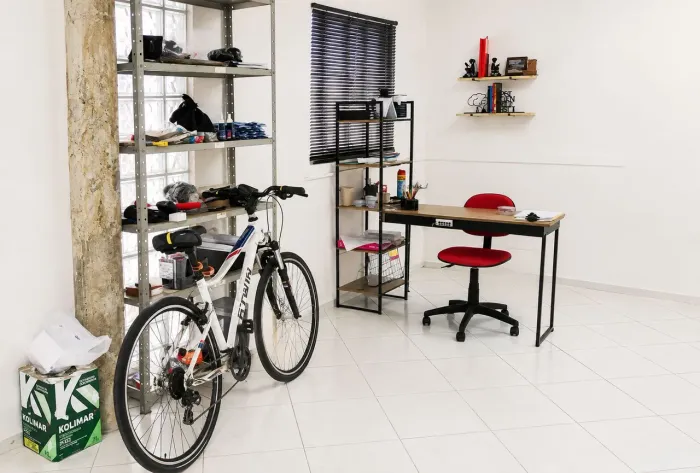 Vendo Sala comercial/ Loja