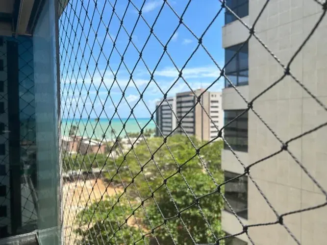 Apartamento de  3 quartos com vista para o mar