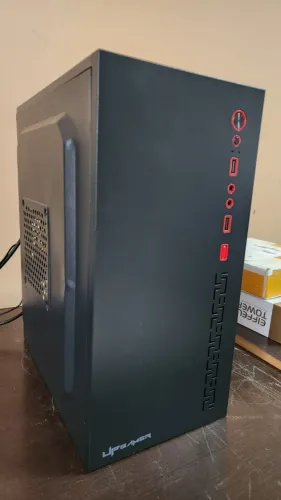 Gabinete E5-2697 V2 (12c/24t) - 32GB ram - GTX 1050 2GB - 256GB SSD