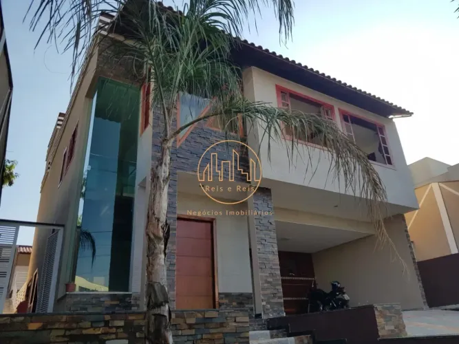 Excelente Casa em Condomínio Fechado na região Central de Contagem. Realize seu sonho, opo