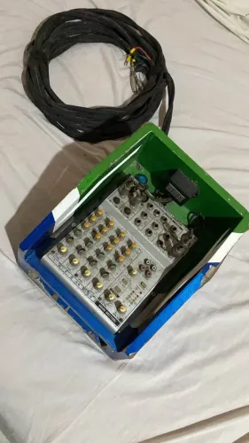 Mesa de som