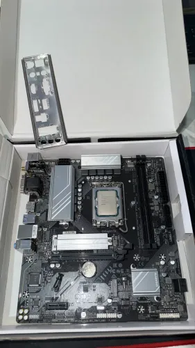 Kit Core i5 13500 + B760 Wi-Fi DDR5 Troco
