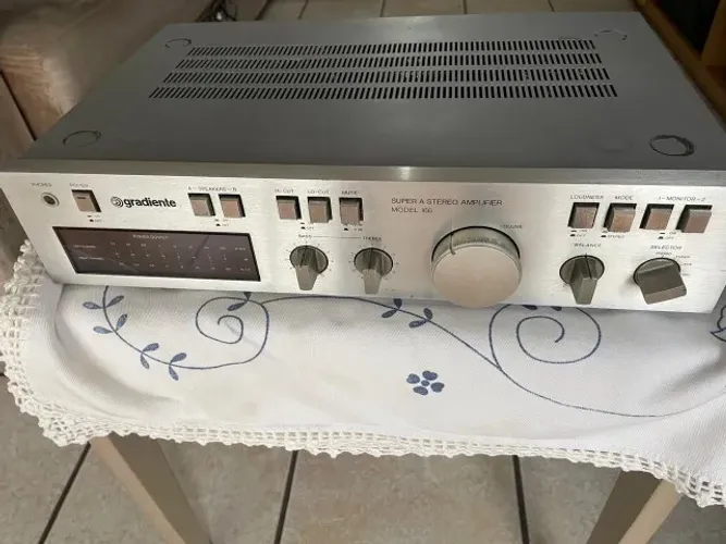 Amplificador Gradiente Mod 166 - 42W Rms p/ canal - 08 Ohms - Otimo Estado